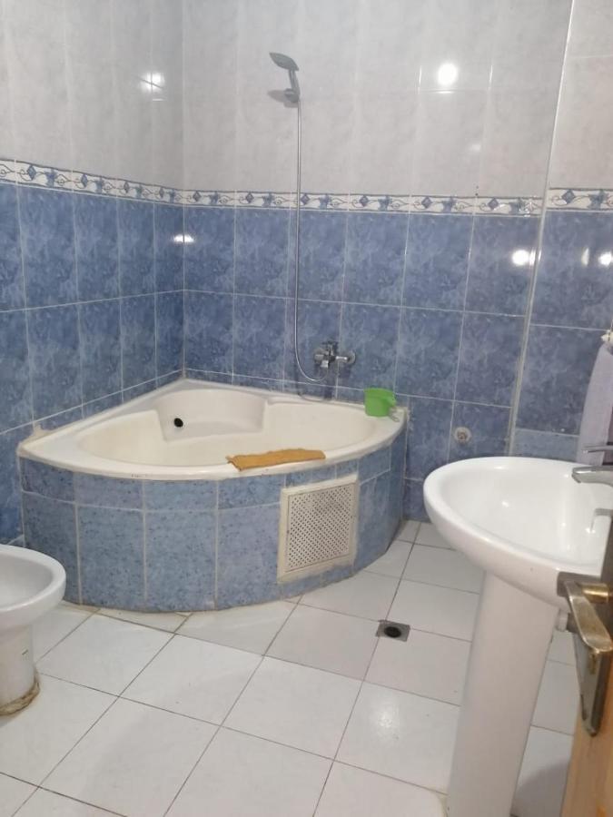 Top Appartement Equipe Pour Les Familles Kenitra Eksteriør bilde